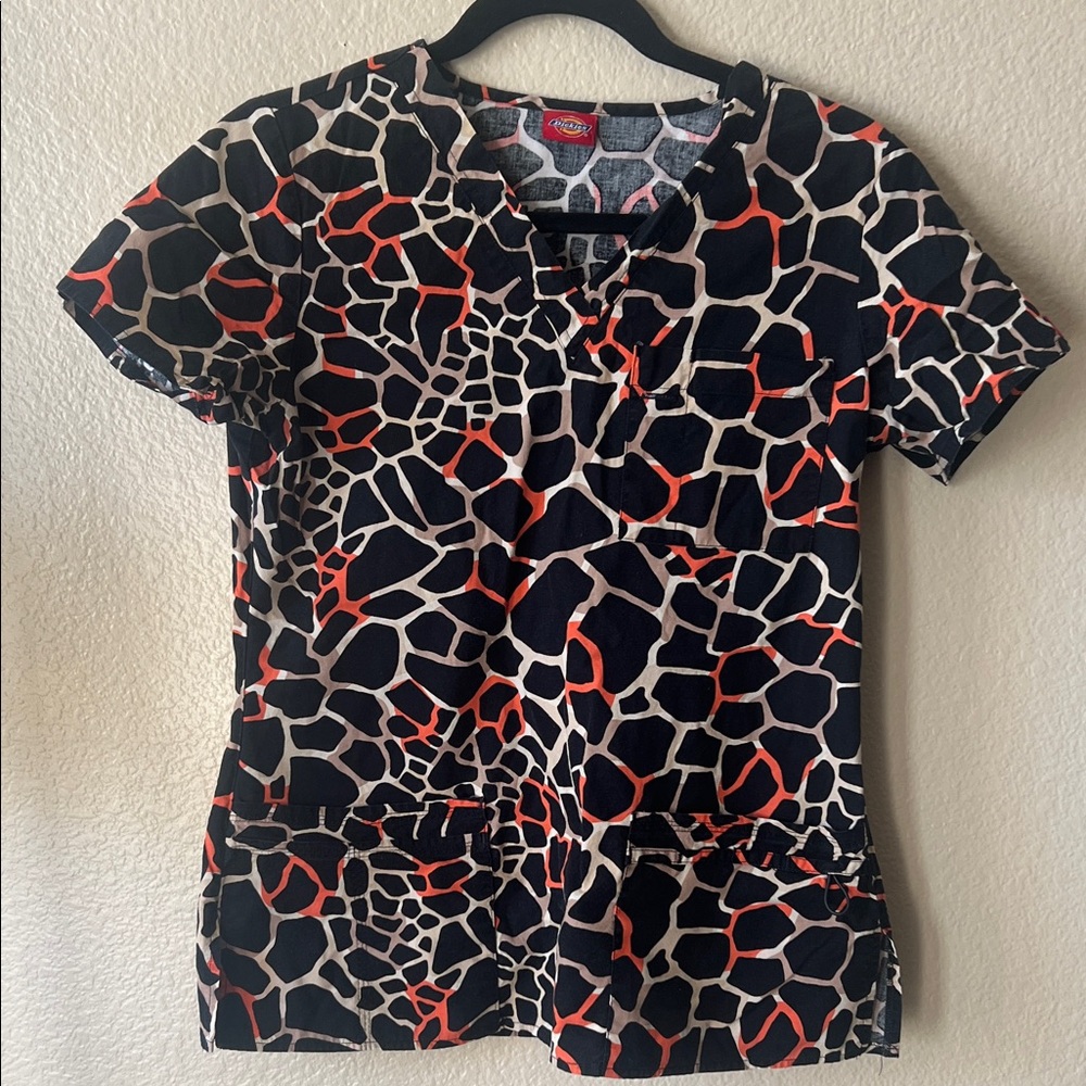 Dickies Black and Red Geometric Scrub Top